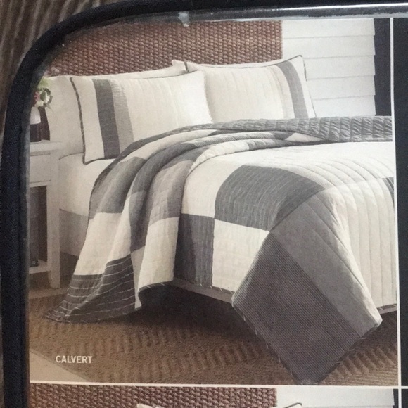 Nautica Bedding New Nautica King Quilt Poshmark